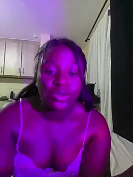 Snapshot of prettymelanin chatting on October 16, 2025, 6:20 pm prettymelanin online show from October 16, 2025, 6:20 pm