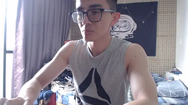 Snapshot of Stevenjt chatting on March 1, 2026, 4:03 am Stevenjt online show from March 1, 2026, 4:03 am