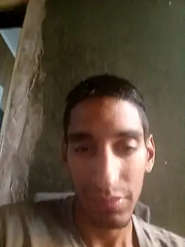 Snapshot of Pablunt-rap chatting on October 24, 2025, 4:14 pm Pablunt-rap online show from October 24, 2025, 4:14 pm