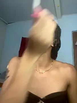 Snapshot of Bigcatalove chatting on November 16, 2025, 12:16 am Bigcatalove online show from November 16, 2025, 12:16 am