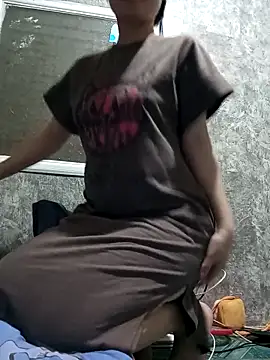 Snapshot of Ngoc-Trinh chatting on March 9, 2026, 2:15 am Ngoc-Trinh online show from March 9, 2026, 2:15 am