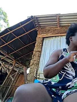 missarpie online show from September 16, 2025, 12:28 pm