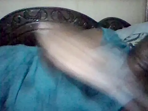 missarpie online show from April 27, 2026, 5:11 pm