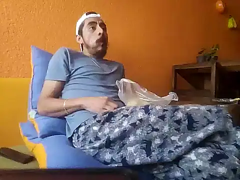 Snapshot of Angel_Coronel chatting on January 20, 2025, 6:53 pm Angel Coronel online show from January 20, 2025, 6:53 pm