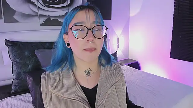 sofi bakerr online show from December 4, 2025, 11:41 am