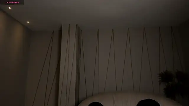 AliceHarper  online show from October 25, 2025, 12:23 pm