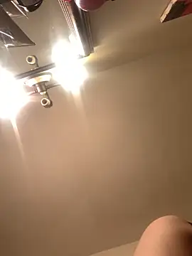 Snapshot of holyeroticss chatting on November 9, 2025, 3:05 am holyeroticss online show from November 9, 2025, 3:05 am