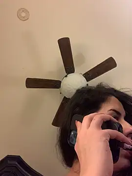 Snapshot of holyeroticss chatting on January 11, 2026, 12:48 am holyeroticss online show from January 11, 2026, 12:48 am