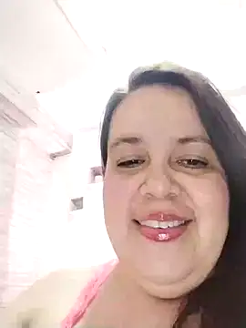 Snapshot of lunanataly chatting on January 29, 2025, 8:04 pm lunanataly online show from January 29, 2025, 8:04 pm