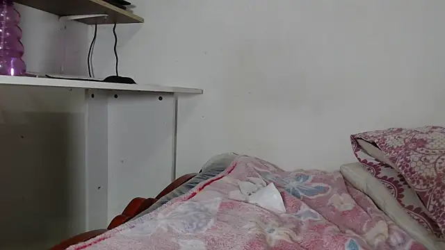 ruby07 online show from February 13, 2025, 2:56 am