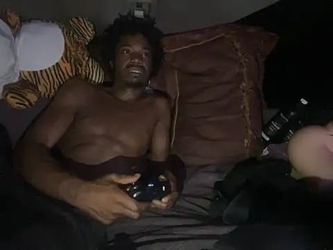 Snapshot of SlimeCrownzOut5 chatting on November 19, 2025, 6:02 am SlimeCrownzOut5 online show from November 19, 2025, 6:02 am