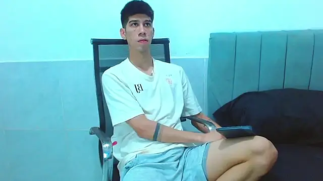 Snapshot of jhony-sex chatting on December 23, 2025, 2:42 am jhony-sex online show from December 23, 2025, 2:42 am