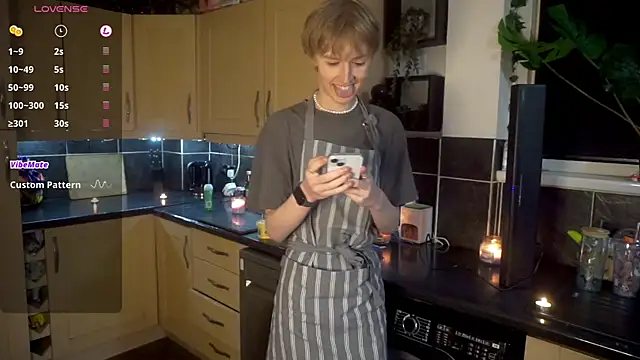 Snapshot of twinkben chatting on September 17, 2025, 9:27 pm twinkben online show from September 17, 2025, 9:27 pm