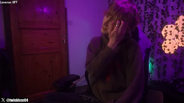 twinkben online show from February 5, 2026, 3:44 am