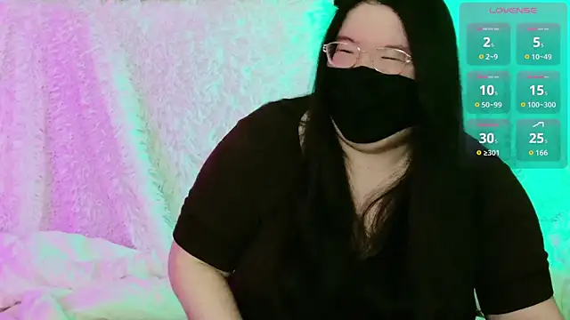 Snapshot of Kara-Nuna chatting on February 27, 2026, 5:29 am Kara-Nuna online show from February 27, 2026, 5:29 am