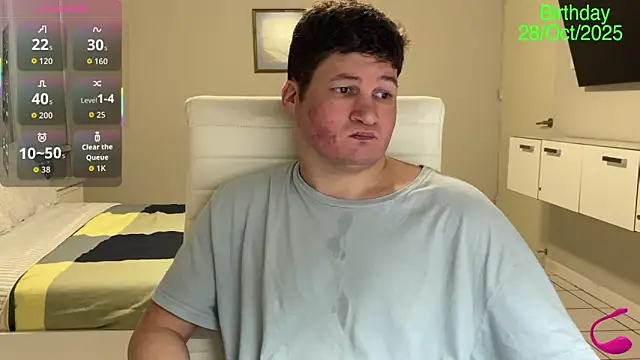 Lorenzo hernandez online show from October 20, 2025, 2:39 pm