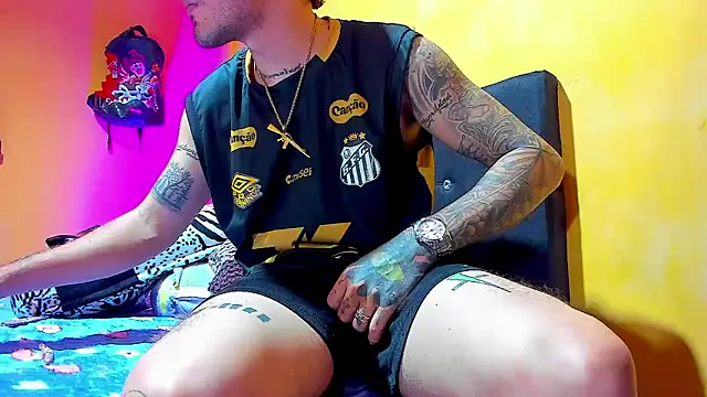 Snapshot of smoker445 chatting on January 11, 2026, 8:25 pm smoker445 online show from January 11, 2026, 8:25 pm