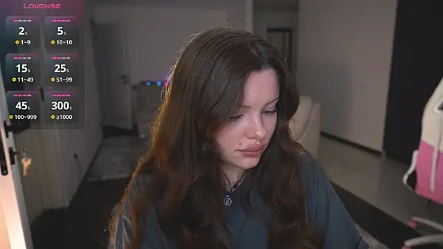 Your Sweet Julia online show from April 1, 2026, 6:14 am