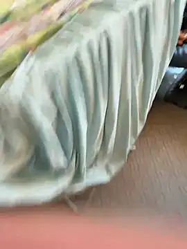 Huncutkuki online show from February 18, 2025, 3:43 pm