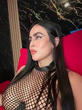 Snapshot of Alexandra_duque chatting on May 3, 2026, 9:10 pm Alexandra duque online show from May 3, 2026, 9:10 pm