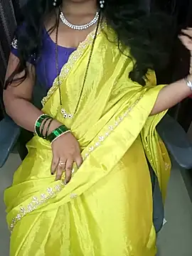 Snapshot of Tanvi-patil chatting on February 17, 2026, 5:26 am Tanvi-patil online show from February 17, 2026, 5:26 am