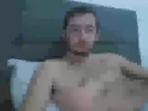 Snapshot of laynufff chatting on October 26, 2025, 6:03 pm laynufff online show from October 26, 2025, 6:03 pm