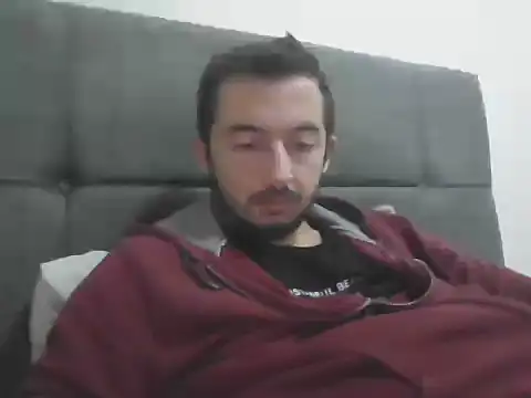 Snapshot of laynufff chatting on November 1, 2025, 5:37 pm laynufff online show from November 1, 2025, 5:37 pm