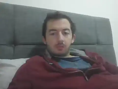 Snapshot of laynufff chatting on November 26, 2025, 7:42 am laynufff online show from November 26, 2025, 7:42 am