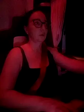 Snapshot of cuplubijoanna chatting on February 8, 2025, 5:18 am cuplubijoanna online show from February 8, 2025, 5:18 am