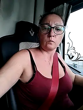 cuplubijoanna online show from October 16, 2025, 12:39 pm