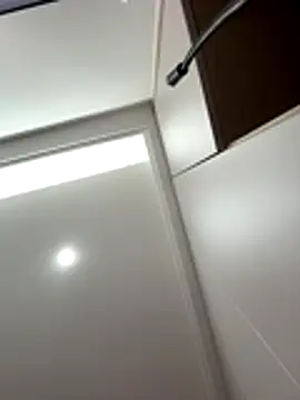 palzkybi123 online show from November 5, 2025, 5:40 am