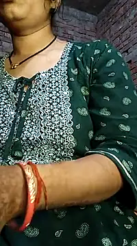 Snapshot of Simaran_bhabhi chatting on March 2, 2025, 3:59 pm Simaran bhabhi online show from March 2, 2025, 3:59 pm