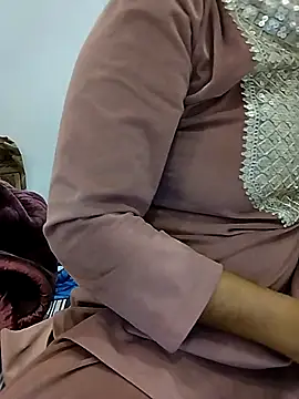 Snapshot of Simaran_bhabhi chatting on January 8, 2026, 4:09 pm Simaran bhabhi online show from January 8, 2026, 4:09 pm