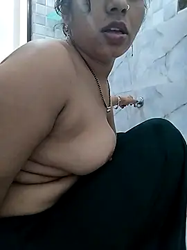 Snapshot of Simaran_bhabhi chatting on February 16, 2026, 4:52 am Simaran bhabhi online show from February 16, 2026, 4:52 am