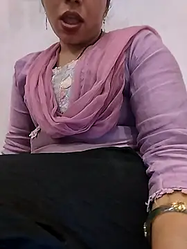 Snapshot of Simaran_bhabhi chatting on February 18, 2026, 3:52 pm Simaran bhabhi online show from February 18, 2026, 3:52 pm