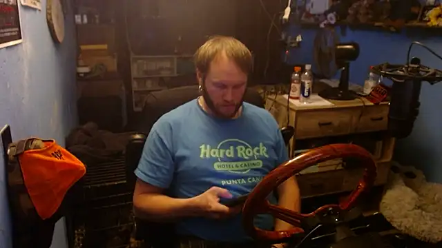 long thinmint86 online show from February 27, 2025, 4:10 pm