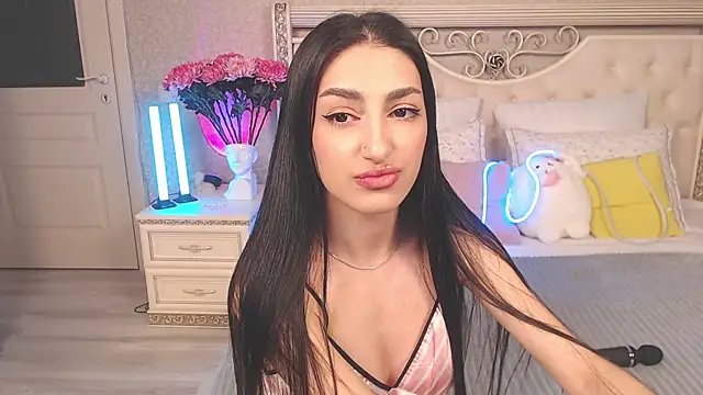 Snapshot of Lina_Robbins chatting on February 16, 2026, 2:40 am Lina Robbins online show from February 16, 2026, 2:40 am