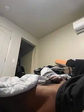 Snapshot of gaimov3r2024 chatting on January 11, 2026, 11:48 am gaimov3r2024 online show from January 11, 2026, 11:48 am