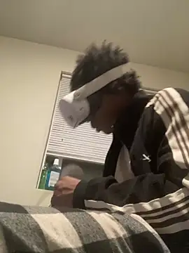 Snapshot of gaimov3r2024 chatting on February 10, 2026, 6:39 am gaimov3r2024 online show from February 10, 2026, 6:39 am