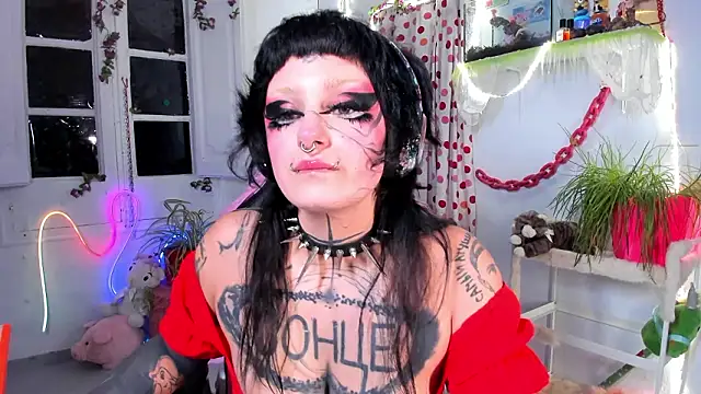 Snapshot of lady_sontse_ chatting on February 26, 2026, 8:19 pm lady sontse online show from February 26, 2026, 8:19 pm