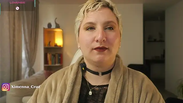 Snapshot of Ximenna_Cruz chatting on January 6, 2026, 12:31 pm Ximenna Cruz online show from January 6, 2026, 12:31 pm