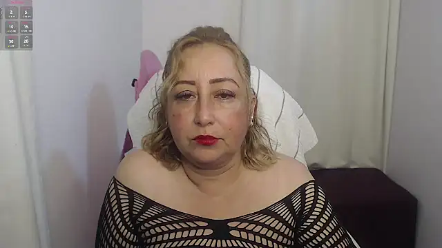 Snapshot of paiper_halliwey chatting on February 16, 2025, 12:30 am paiper halliwey online show from February 16, 2025, 12:30 am