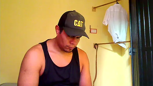 Snapshot of lozter345 chatting on September 13, 2025, 4:29 pm lozter345 online show from September 13, 2025, 4:29 pm