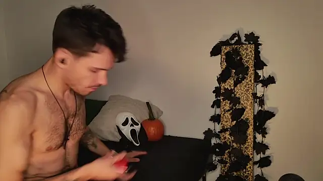 JackDesFeux online show from October 15, 2025, 9:42 am