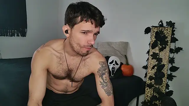 JackDesFeux online show from October 25, 2025, 5:51 pm