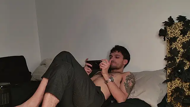 JackDesFeux online show from December 4, 2025, 8:34 am