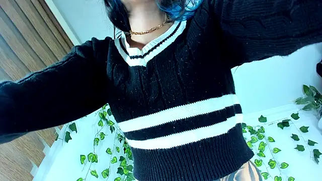 SaturnooStonee online show from December 6, 2024, 9:54 am