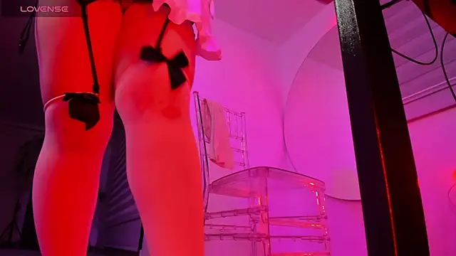 Lena sweetx online show from October 25, 2025, 11:10 pm