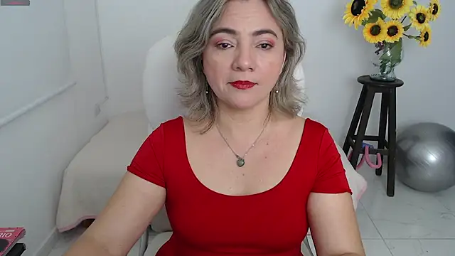 ana milf online show from September 9, 2025, 12:15 pm