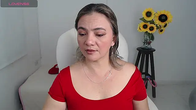 ana milf online show from October 8, 2025, 2:36 pm